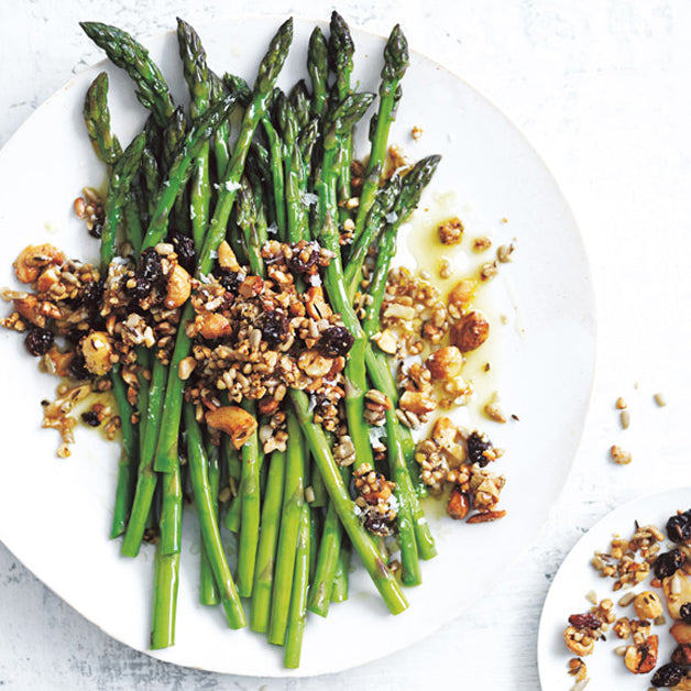 Honey-cashew-and-buckwheat-crunch-from-two-busy-bees-honey
