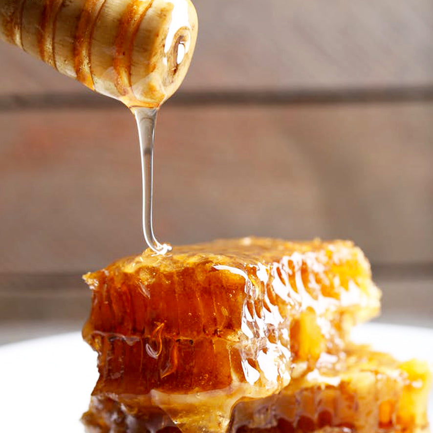 What are the benefits of using and eating pure honey?