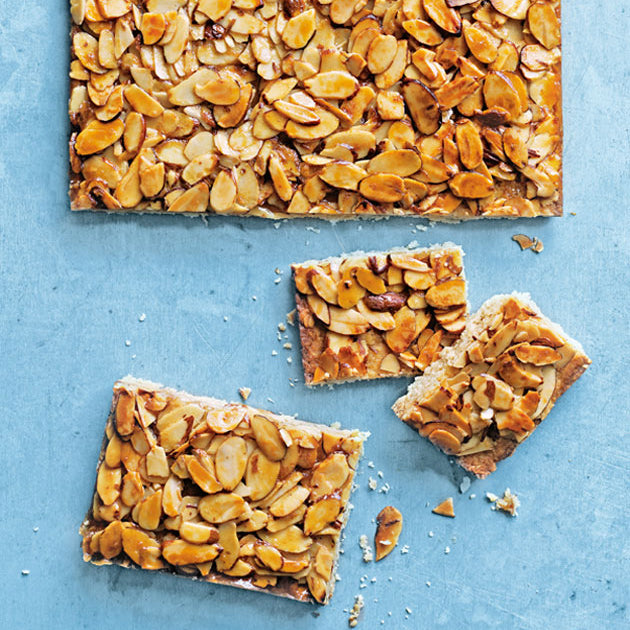 HONEY-ALMOND-SLICE-FROM-TWO-BUSY-BEES-HONEY